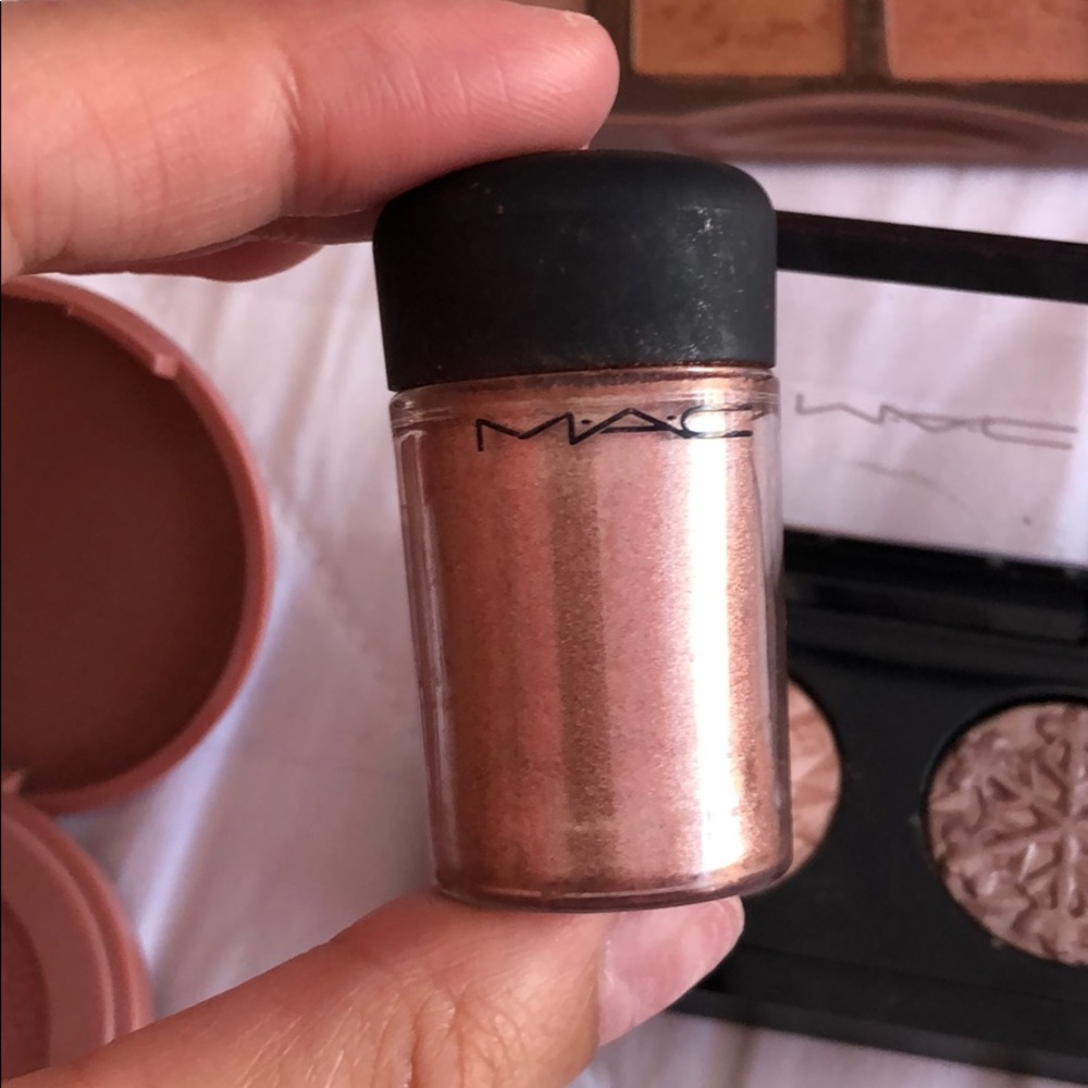 too face palete , tarte blush and mac eyeshadows - Picture 6 of 8